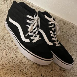 Women’s size 10 black high top vans